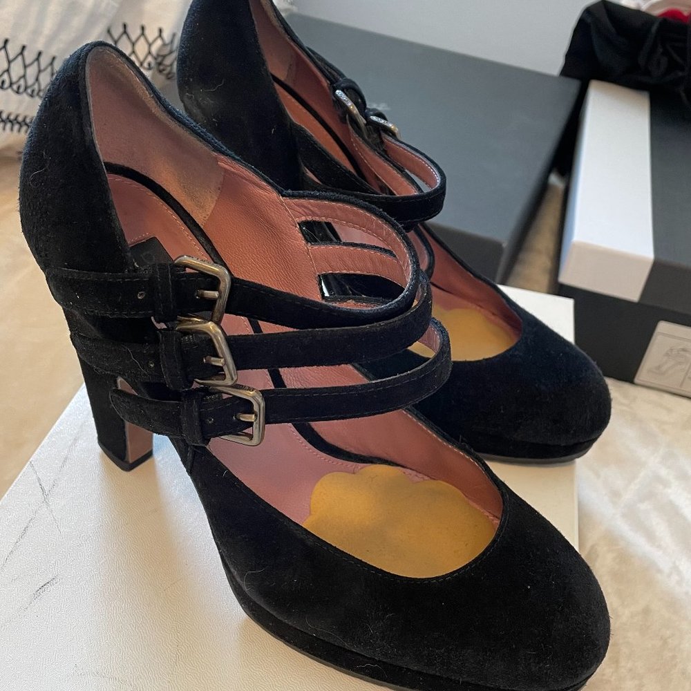 Derek Lam Black Suede Platform Pump: 3 straps
